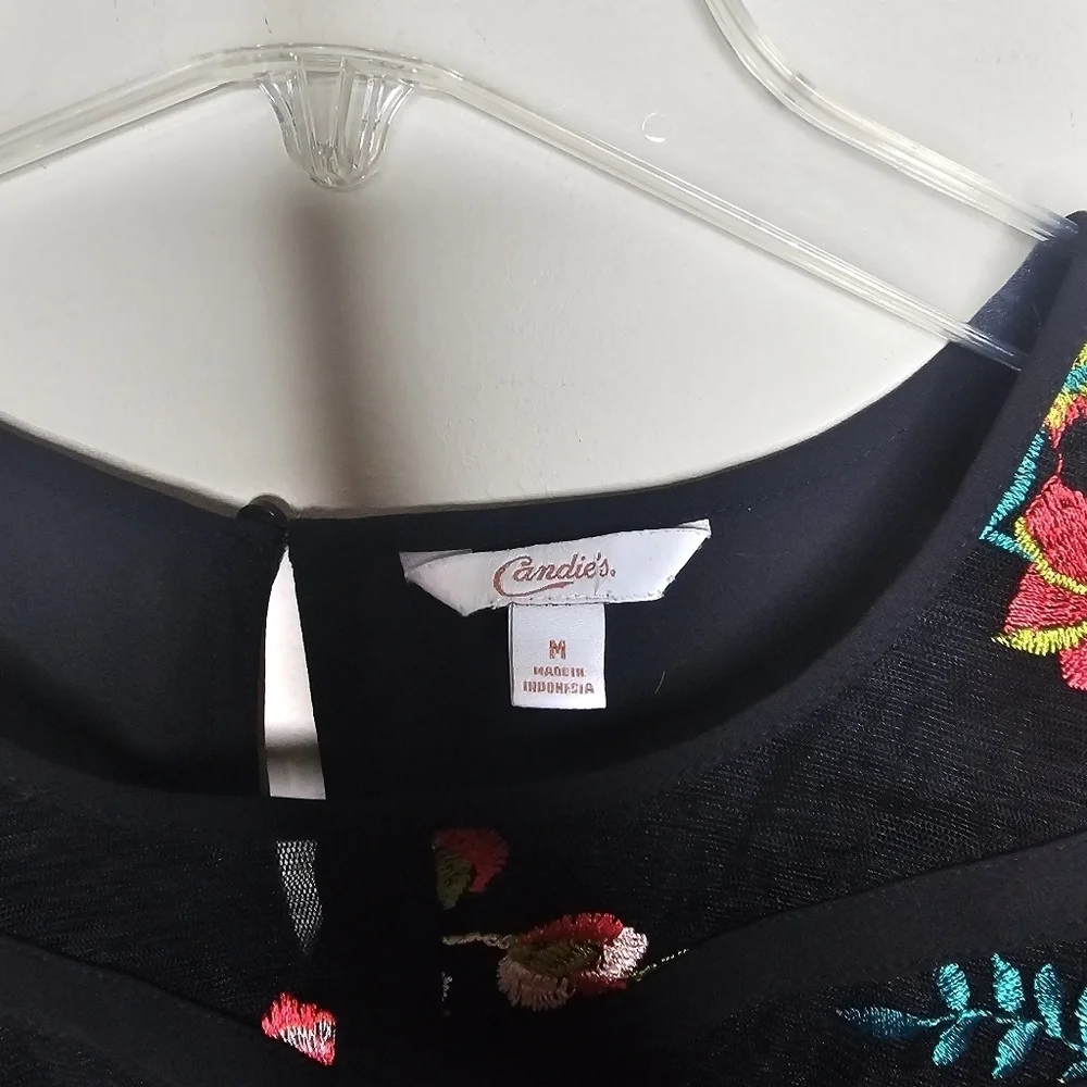 Candies Floral Sheer Shoulder Tank Top Size Medium - Picture 3 of 7